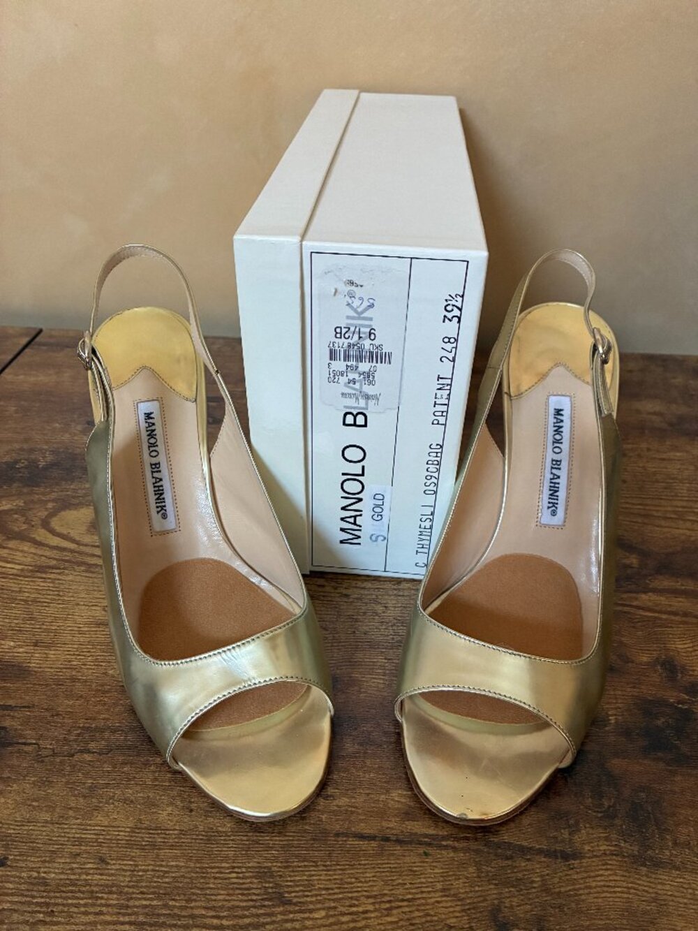 Manolo Blahnik Metallic Gold Slingback Pump